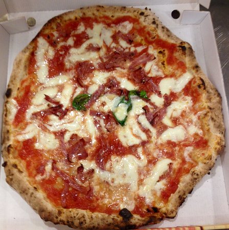 Fà¼d Pizzeria E, Bacoli