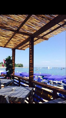 Nà is Beach Bar & Restaurant, Ischia