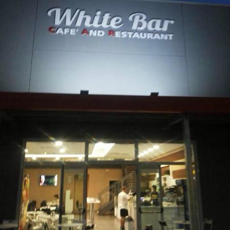 White Bar, Voghera