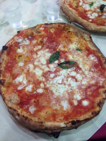 Pizzeria 4 Stagioni Di Parente Vincenzo, Sant&#39;Antimo