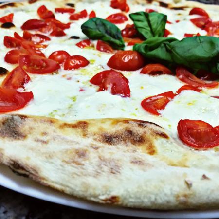 Rossofuoco Pizzeria, Quartu Sant&#39;Elena