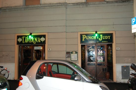 Punch & Judy, Firenze