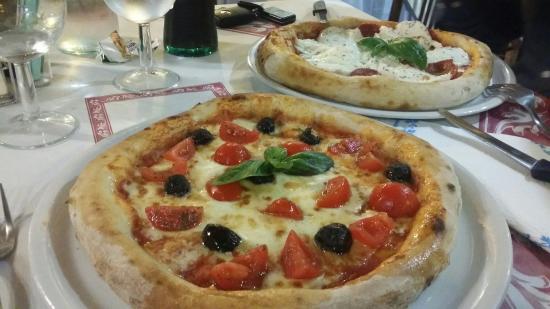 Pizzeria Fantasy Di Massimo Casanova, Padova
