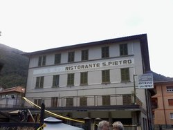 Ristorante San Pietro, Barni