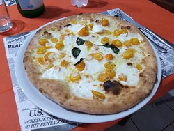 Ristorante Pizzeria Mezza Luna, Avellino
