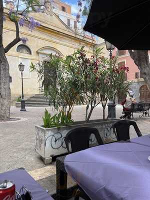 Le Jacarande, Cagliari