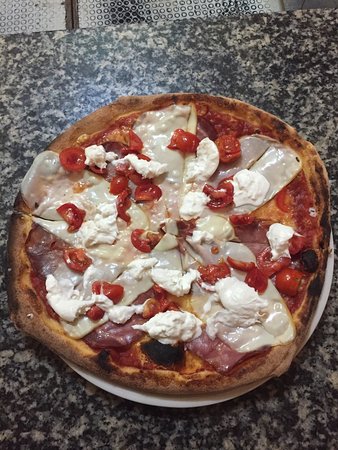 Il Quadrifoglio Pizzeria, Palagianello
