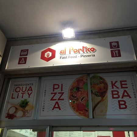 Pizzeria Al Portico, CefalÃ¹