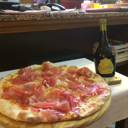 Trattoria Pizzeria San Martino, Collecchio