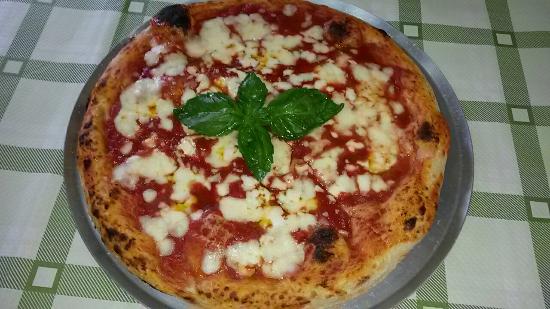 Pizzeria Del Contadino, Aversa