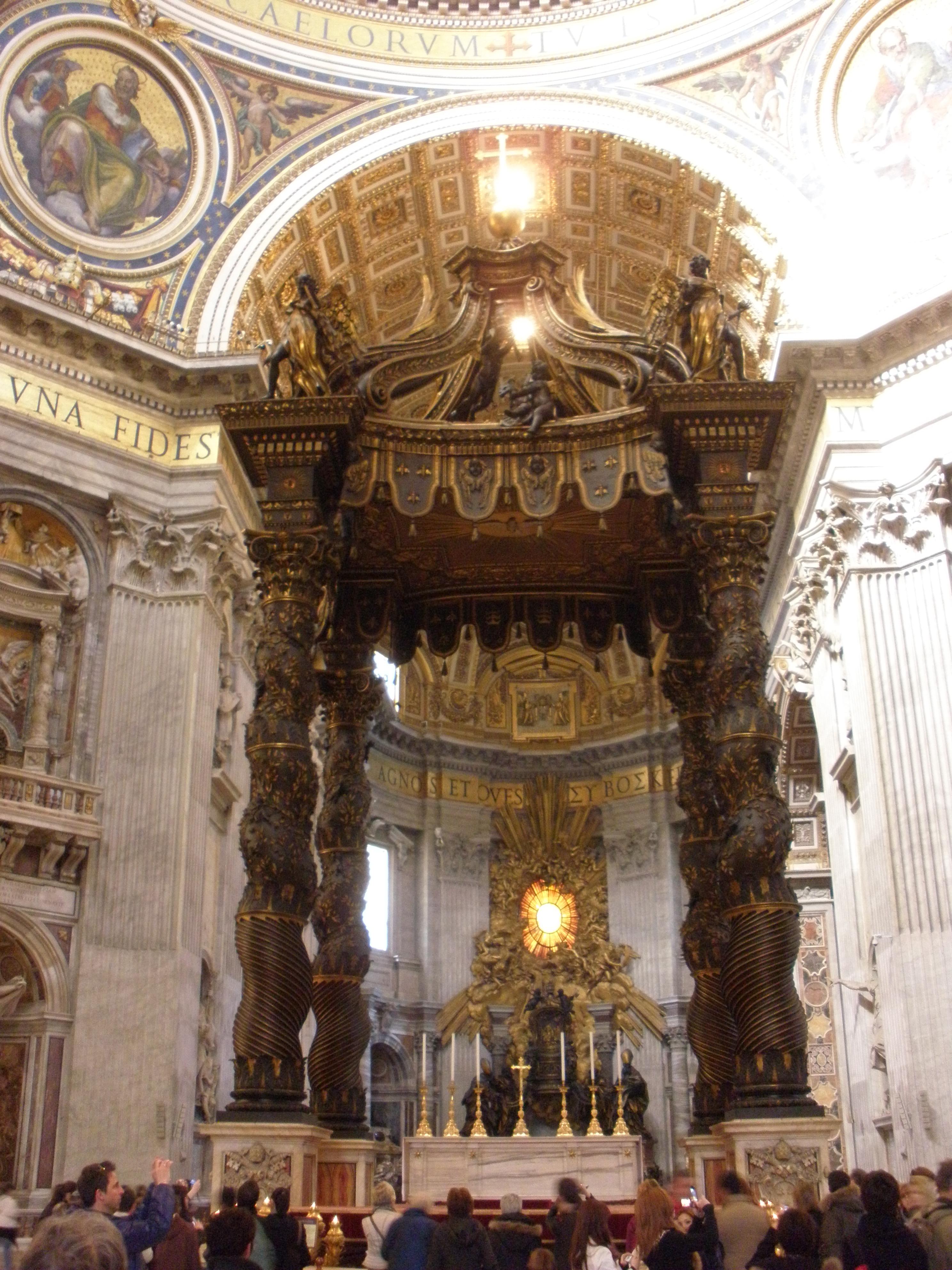 Baldacchino di San Pietro, di Bernini