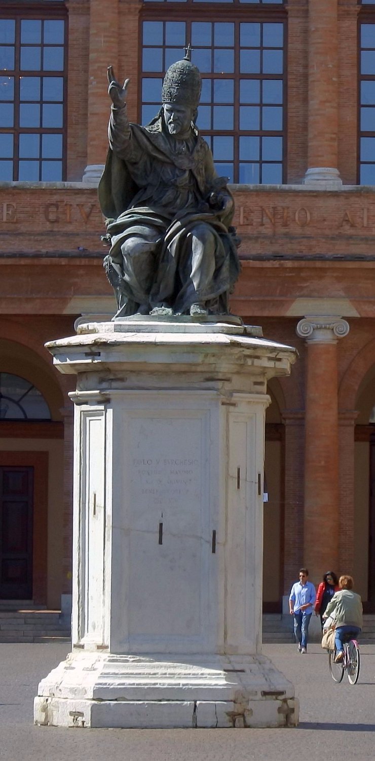 Statua di Paolo V