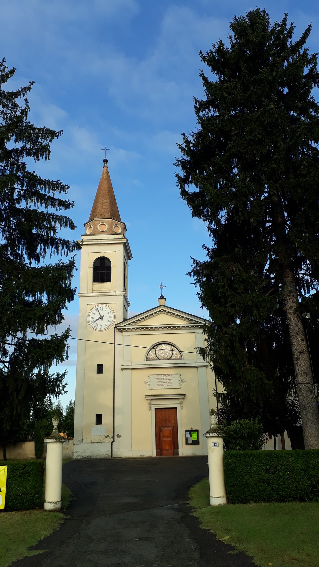 Chiesa Parrocchiale B.V. Assunta di Lesignana