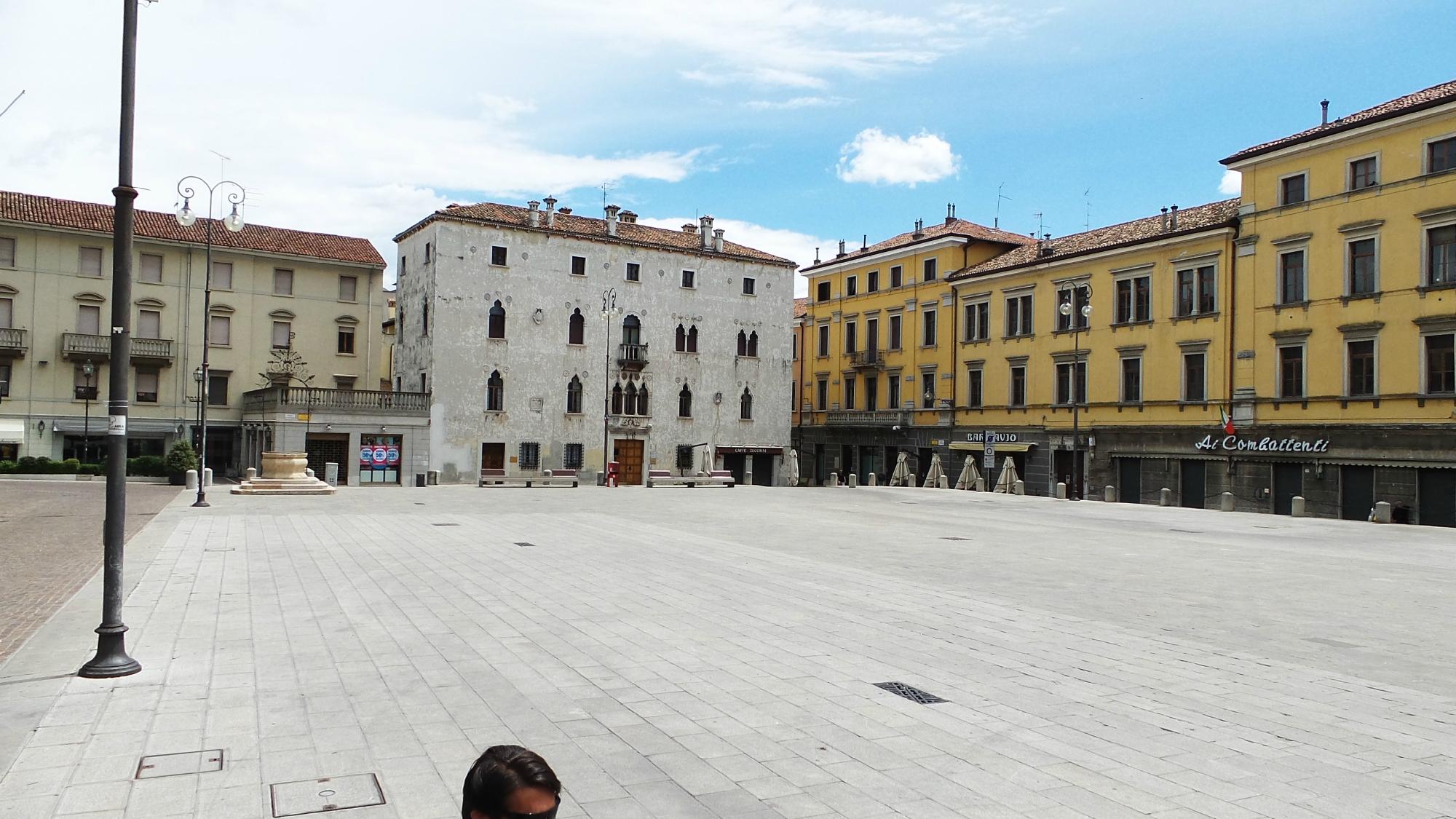 Piazza XX Settembre