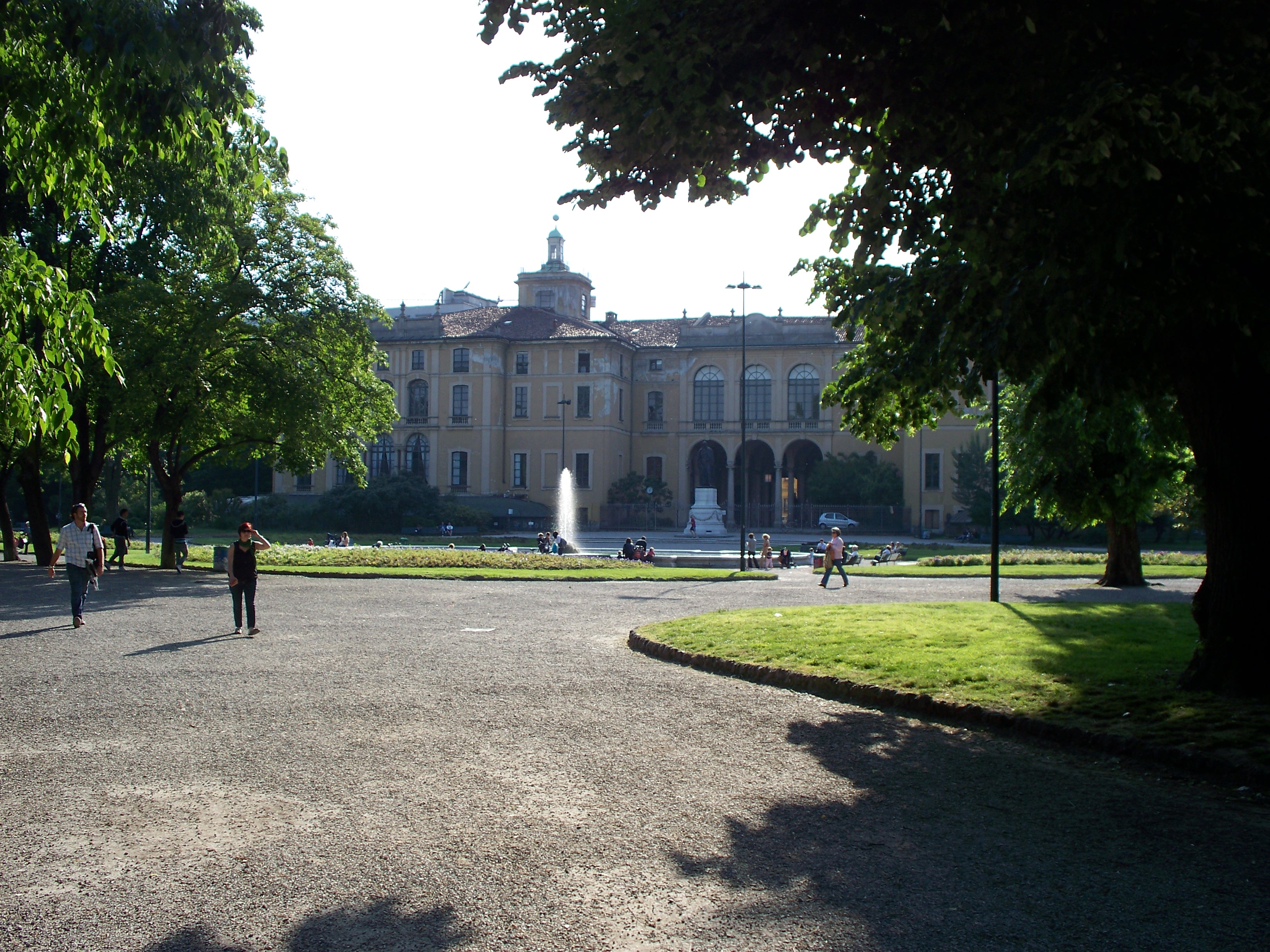 Palazzo Dugnani