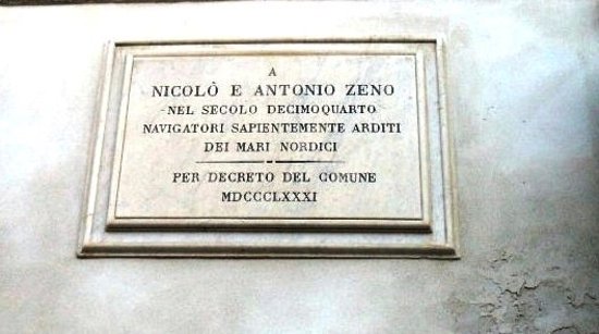 Lapide a Nicolò e Antonio Zeno