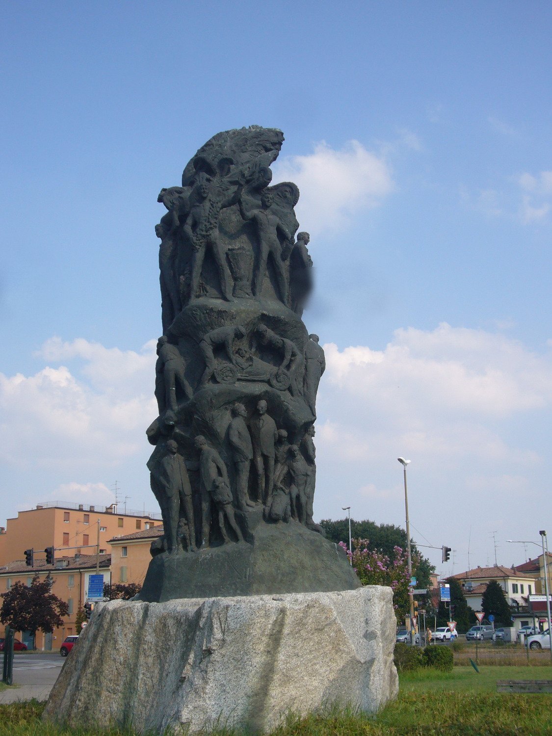Monumento a Enzo Ferrari