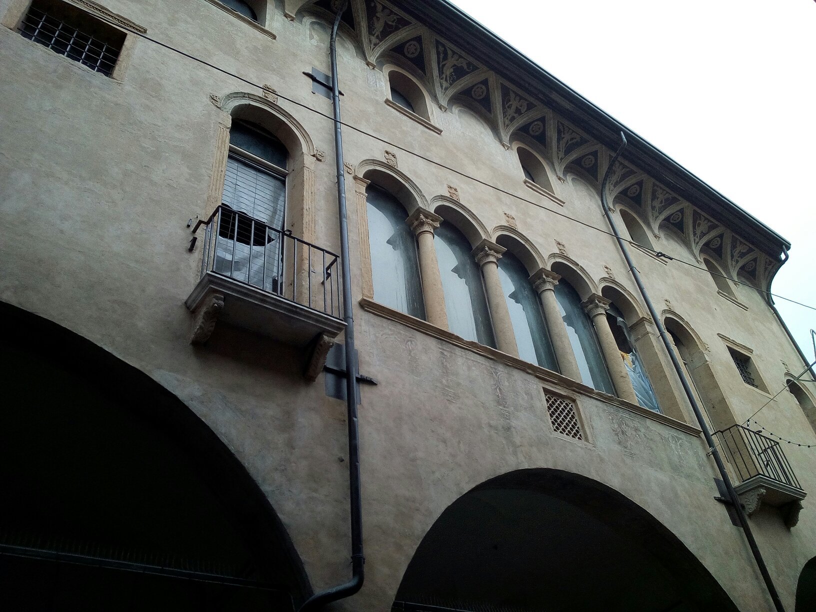 Palazzo Roccabonella-Papafava