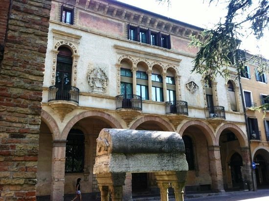 Palazzo Sala, poi Francesconi