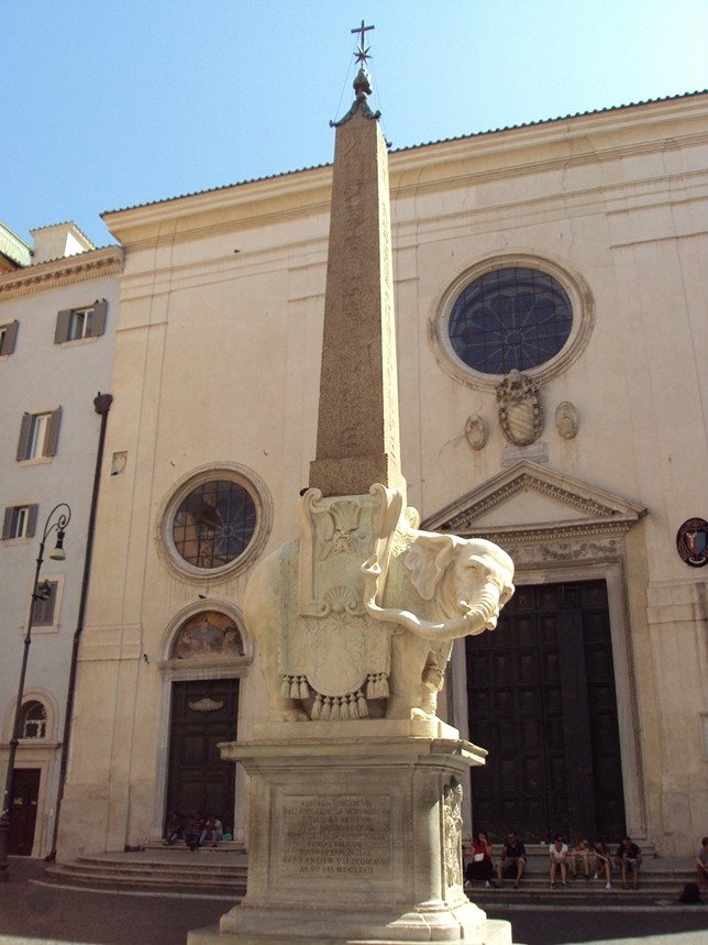 Piazza della Minerva