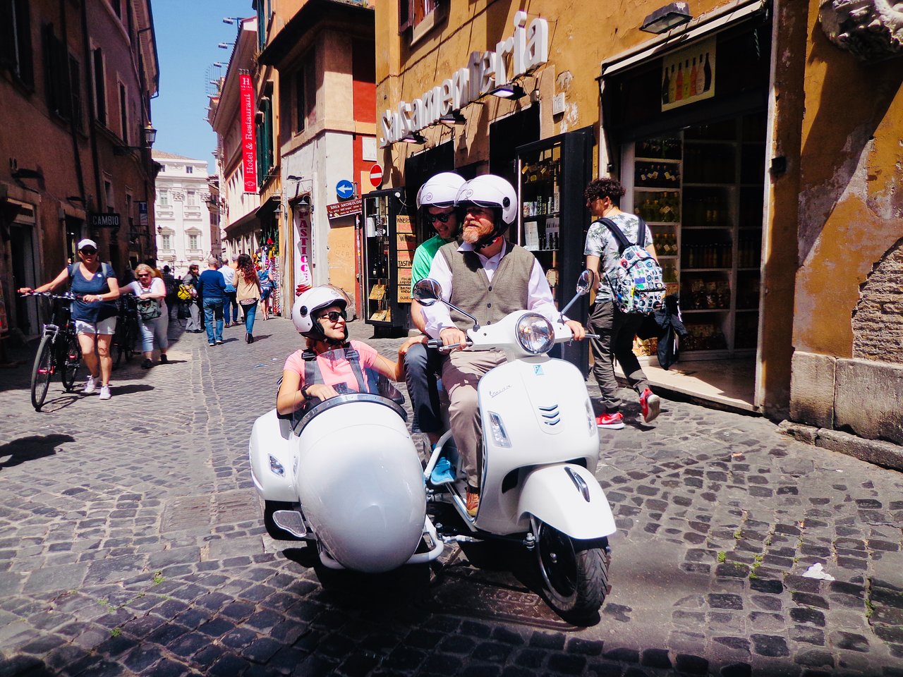 Vespa Sidecar Tour in Rome