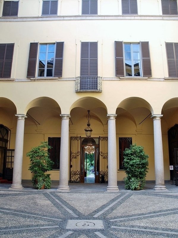 Palazzo Crivelli