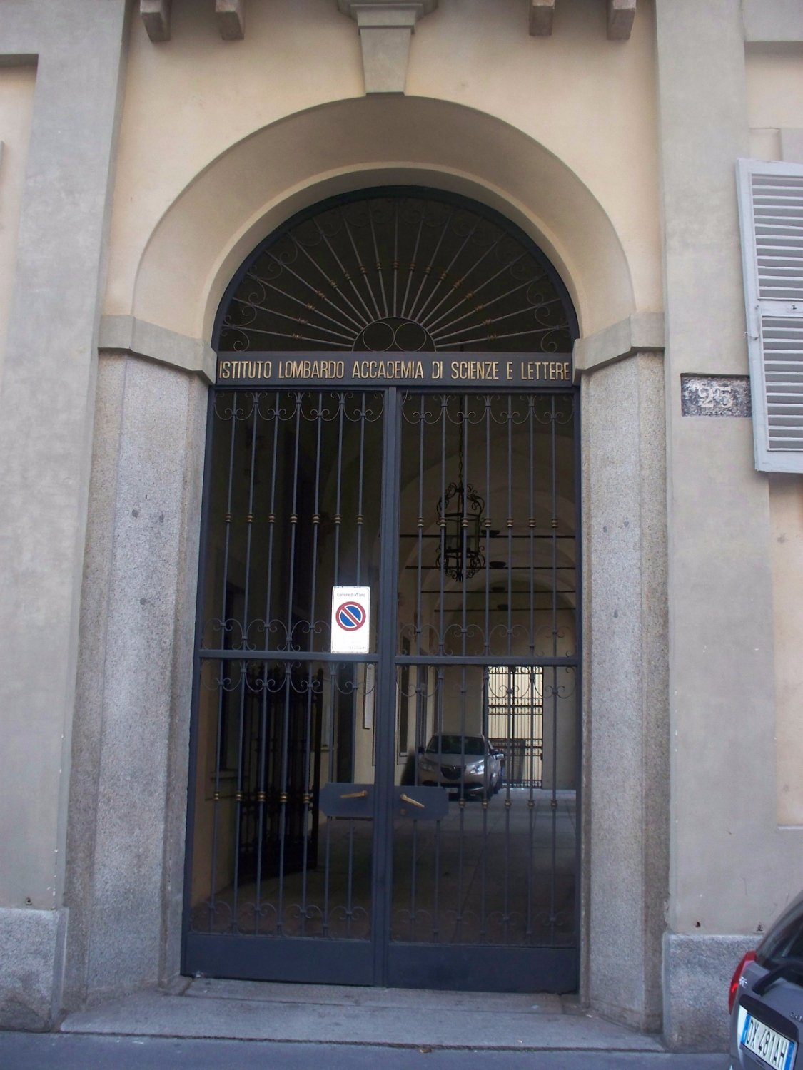 Palazzo Landriani