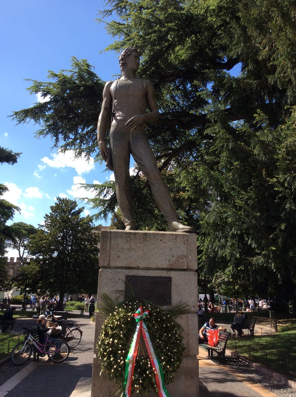 Statua dei caduti per la libertà