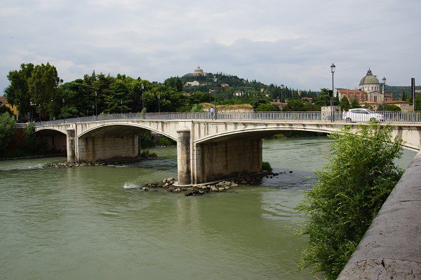 Ponte Garibaldi