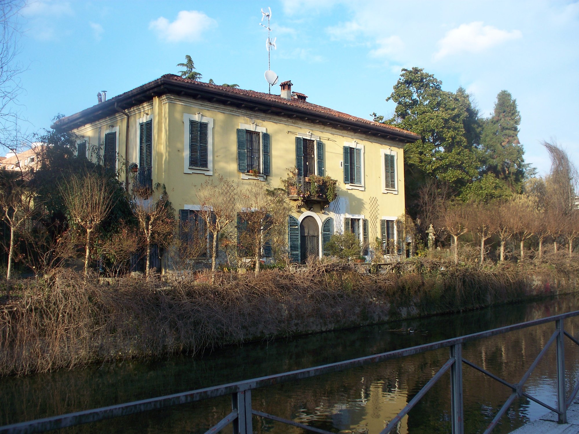 Villa De Ponti