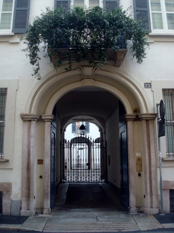 Casa Cornaggia Medici