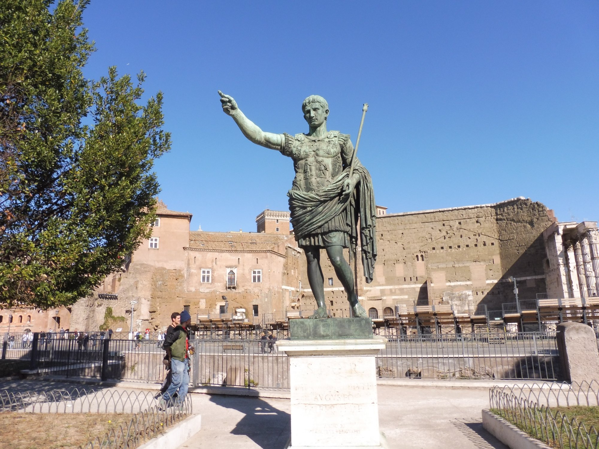 Statua di Cesare Ottaviano