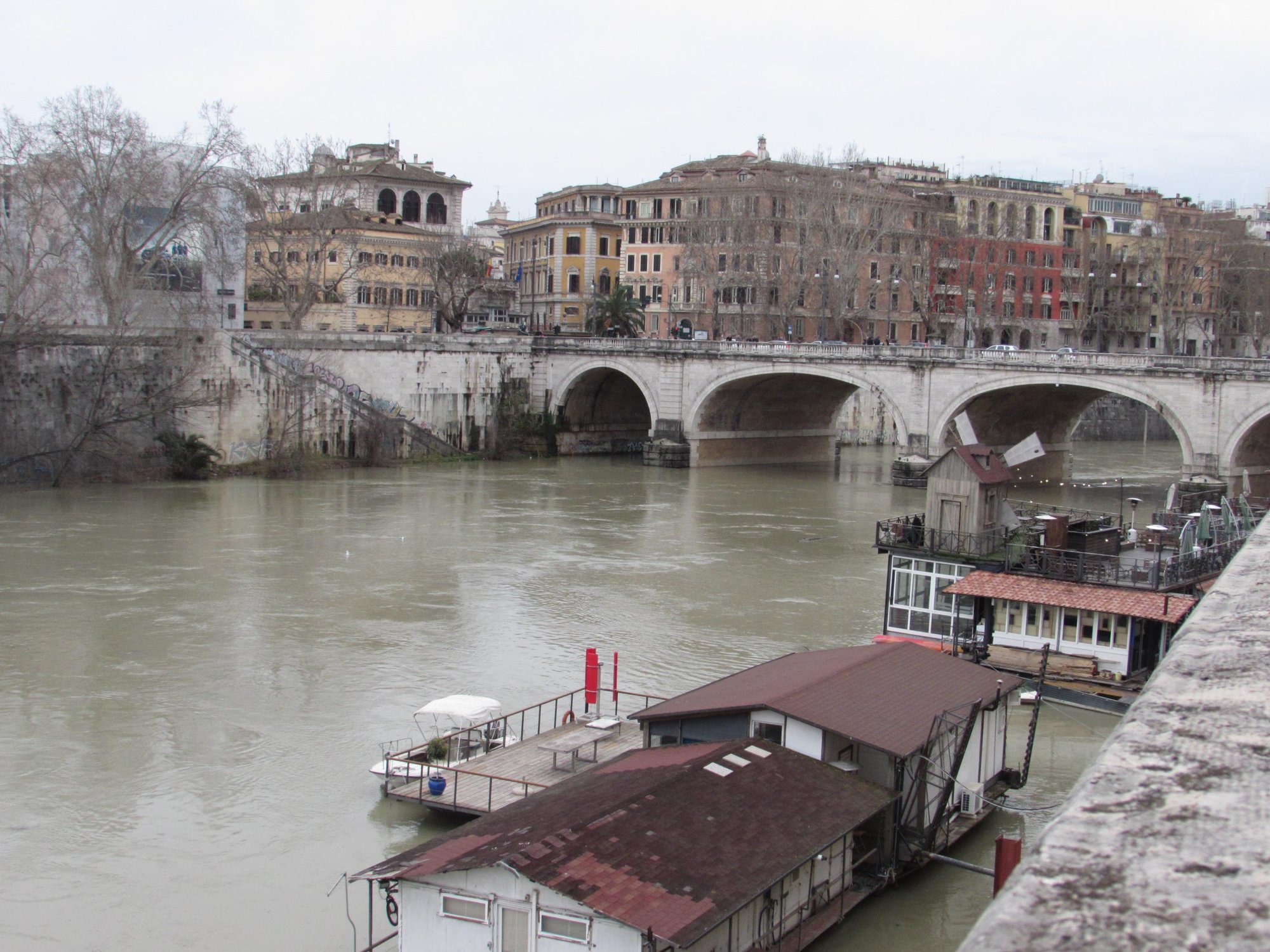 Ponte Cavour