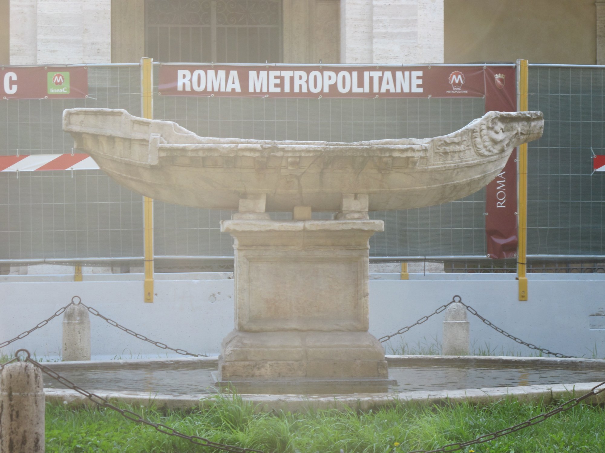 Fontana della Navicella