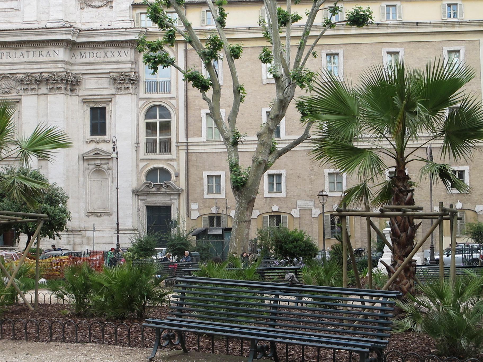 Piazza Benedetto Cairoli