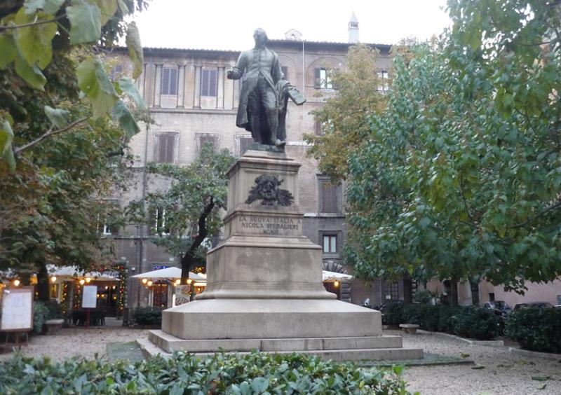 Piazza Sforza Cesarini