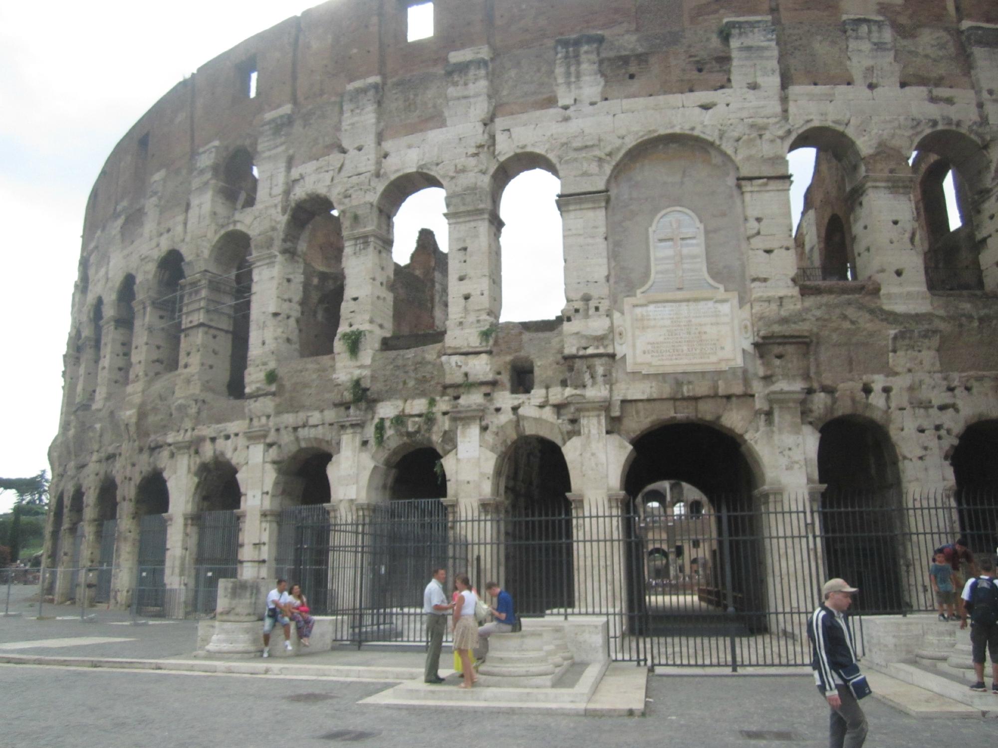 Italy by Limo Day Tours