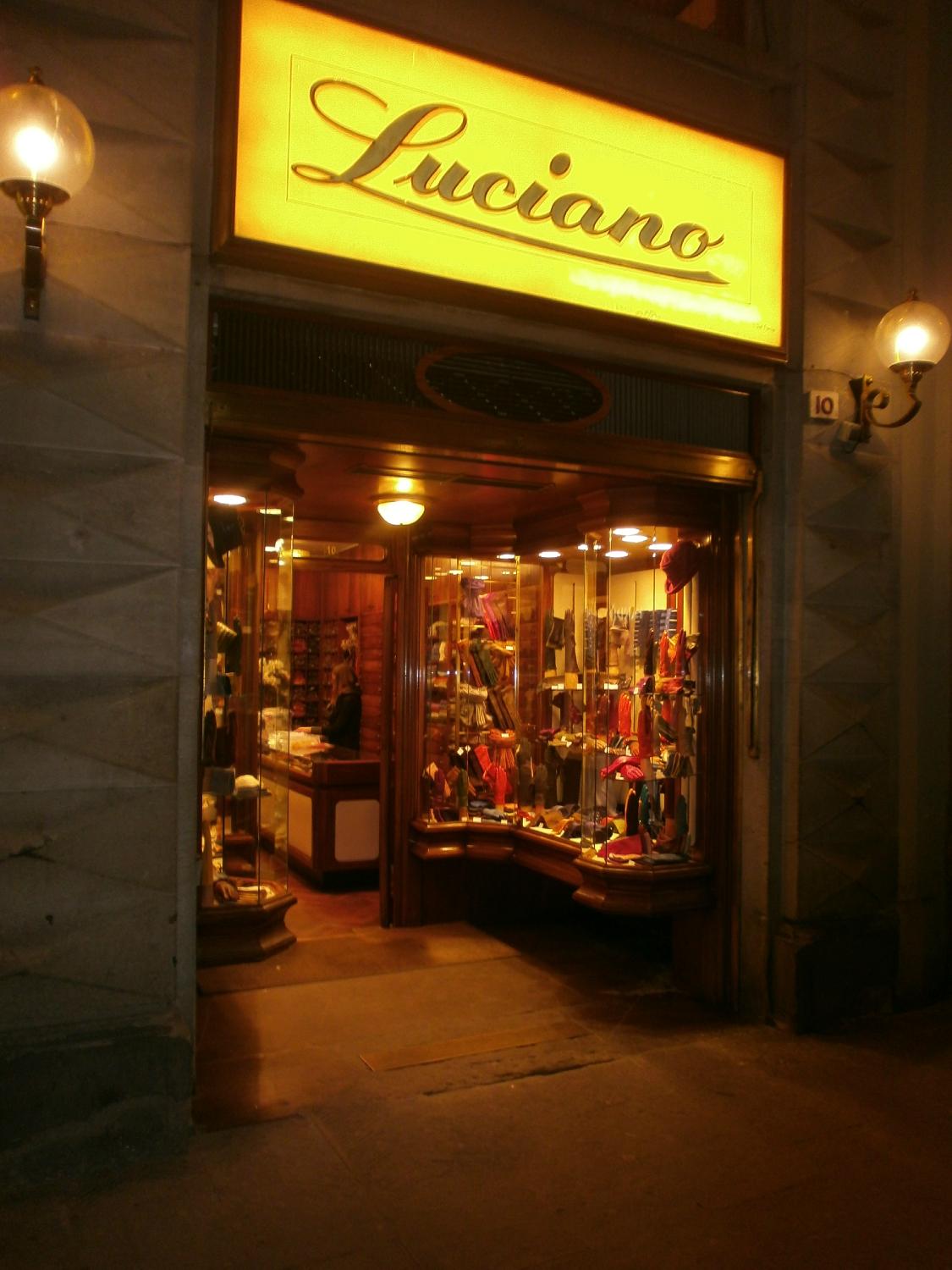 Luciano Gloves