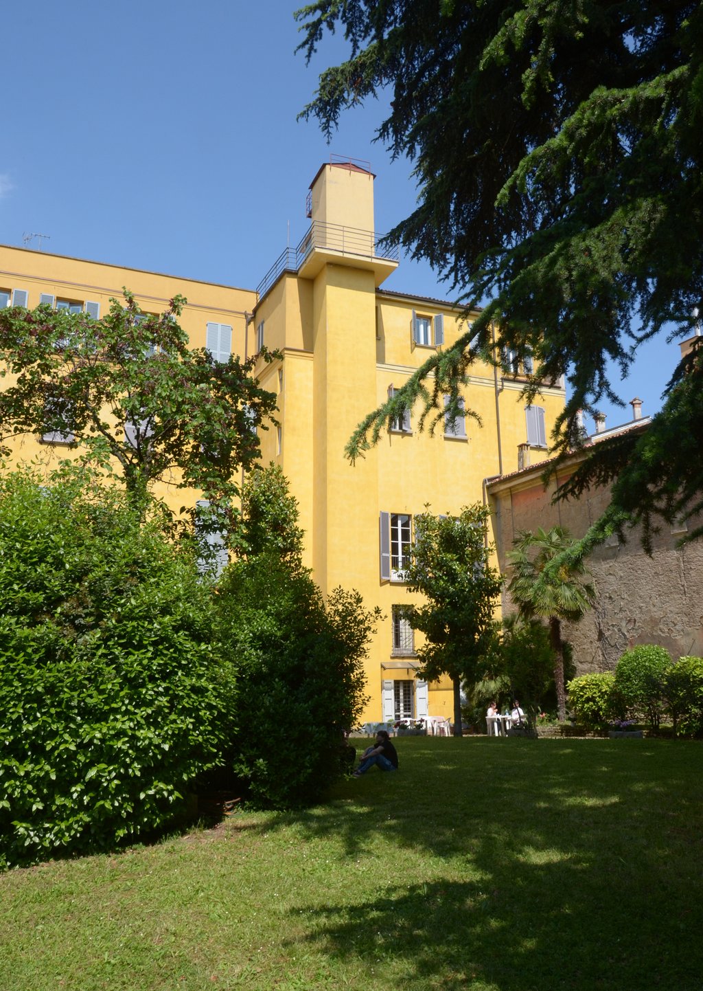 Palazzo Ghiselli Vasselli
