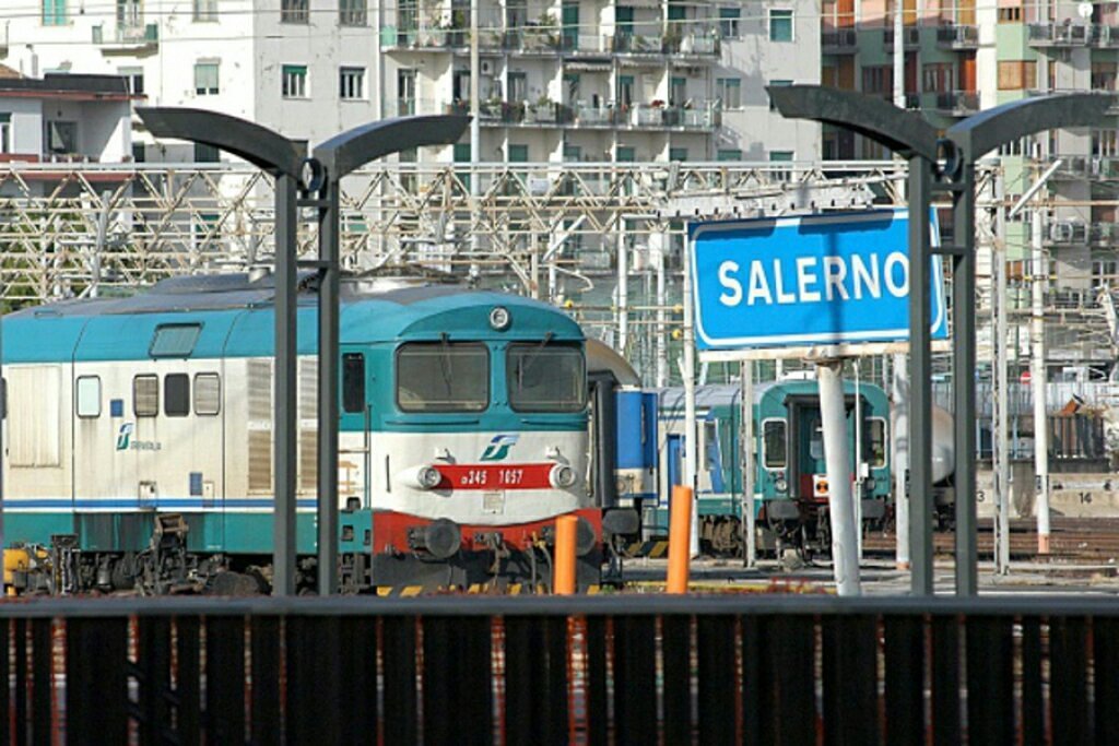 Stazione di Salerno