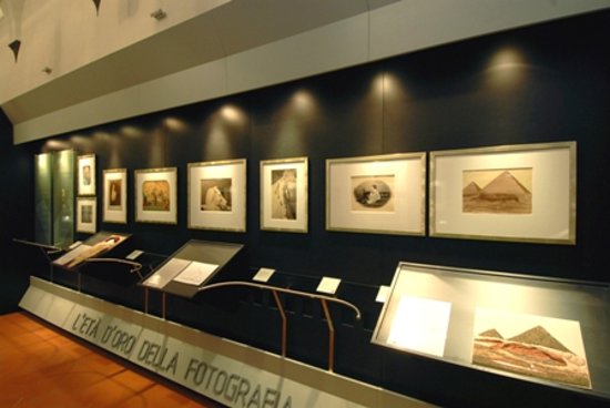 MNAF: Museo Nazionale Alinari della Fotografia