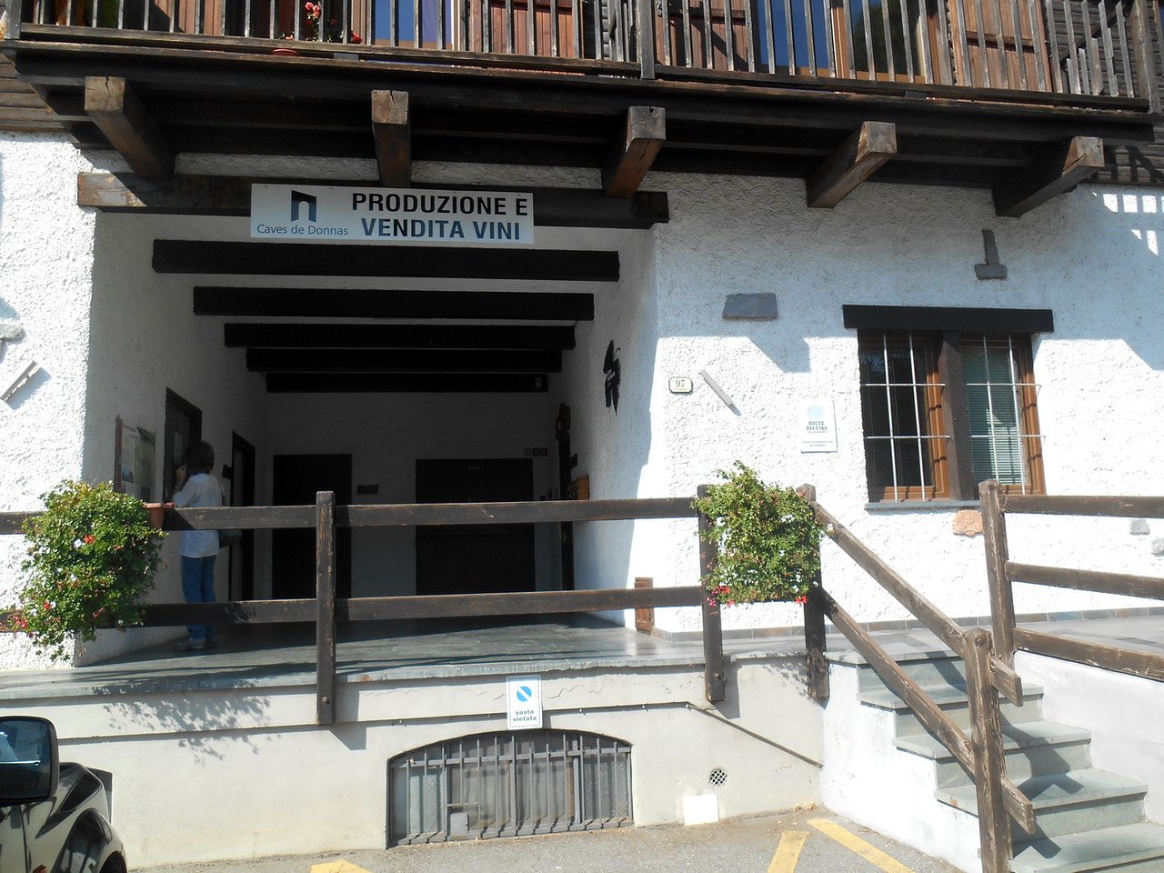 Caves de Donnas