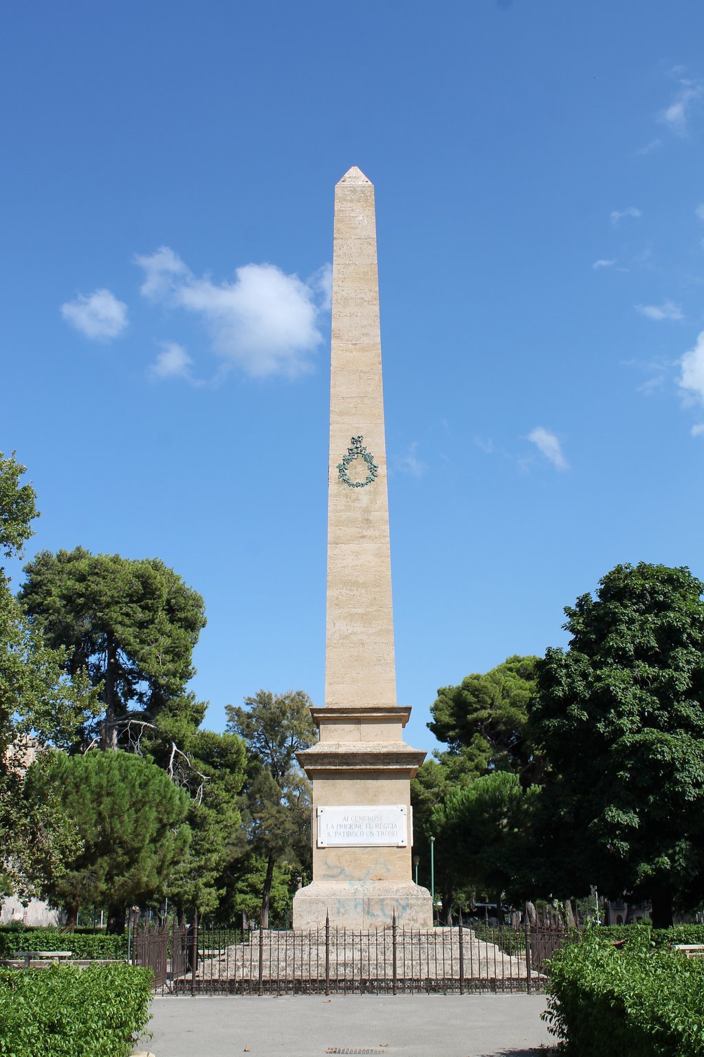 Obelisco ai martiri dell'indipendenza italiana