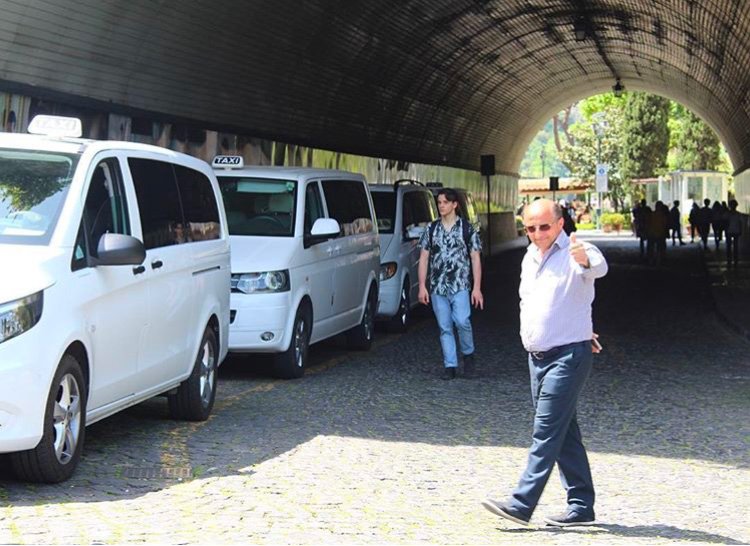 Michele Ravello Taxi