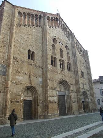 Basilica San Michele Maggiore