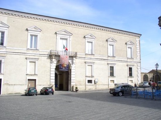 Palazzo d'Avalos - Musei Civici