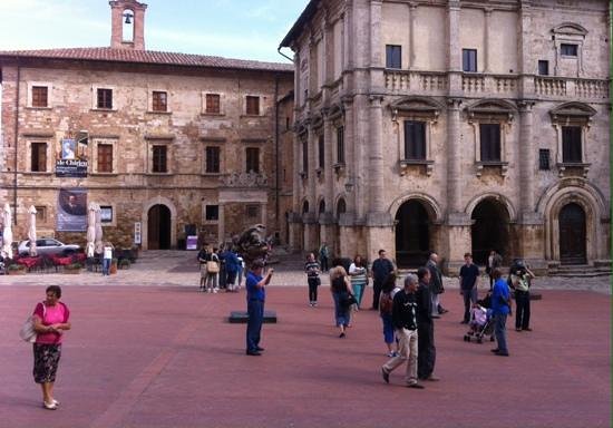 Piazza Grande a Montepulciano