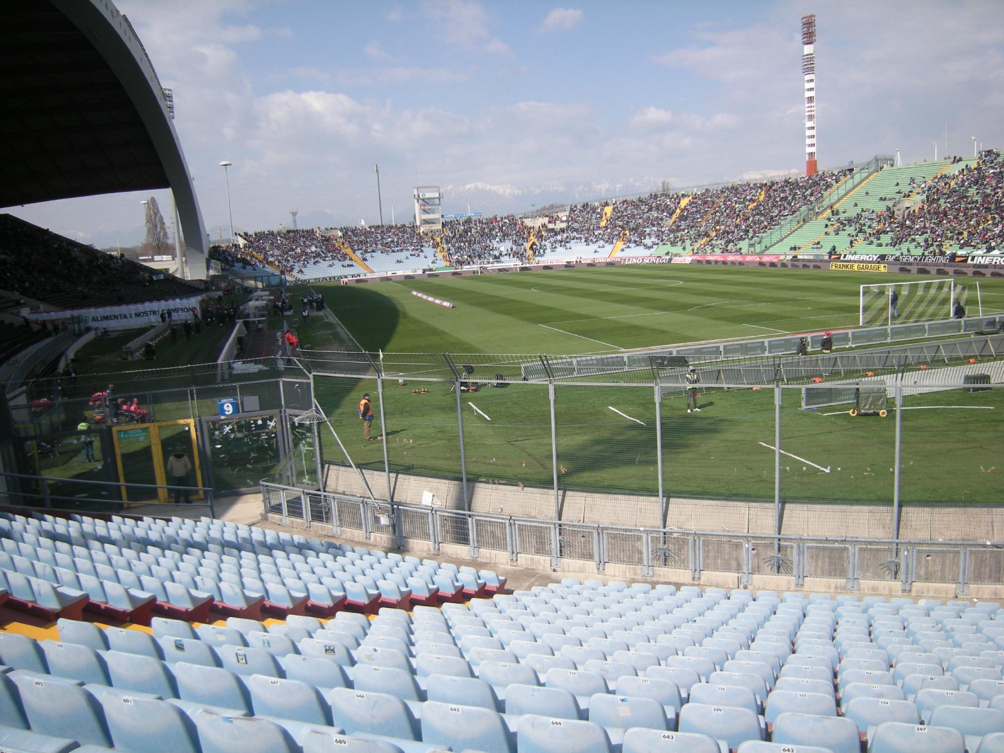 Stadio Friuli (Dacia Arena)