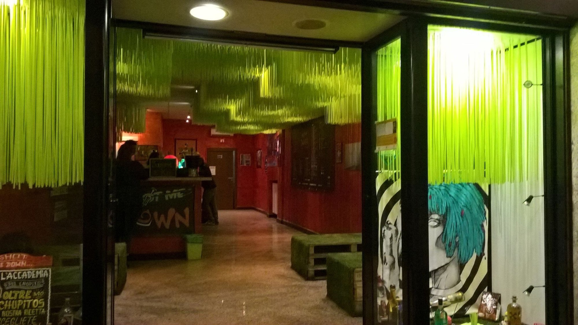 Shot Me Down - L'Accademia del Chupito