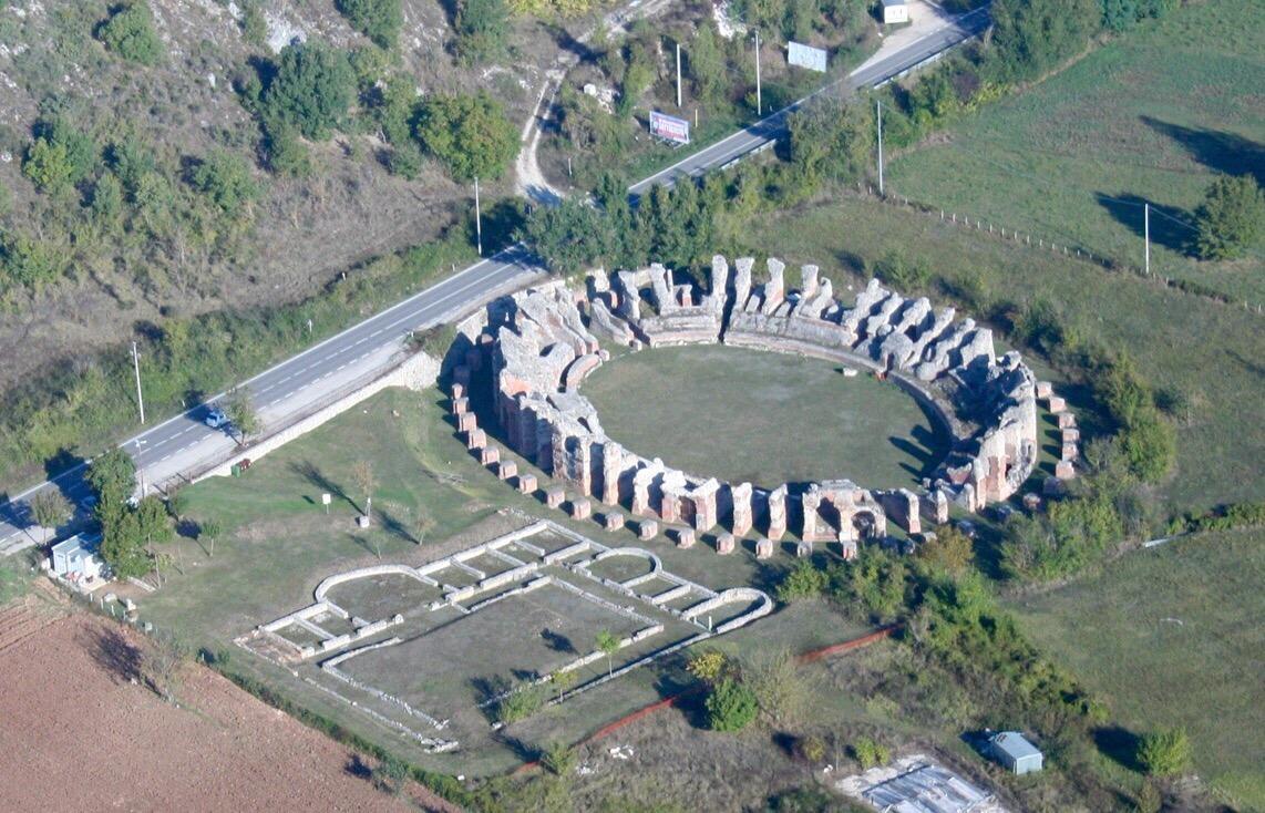 Anfiteatro Romano di Amiternum